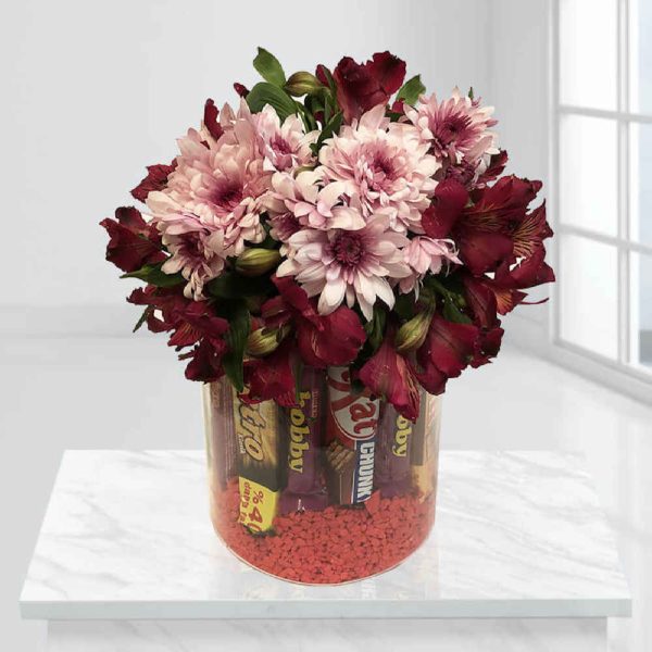 Red Flower Vase Model Shadmaneh (+Chocolate)