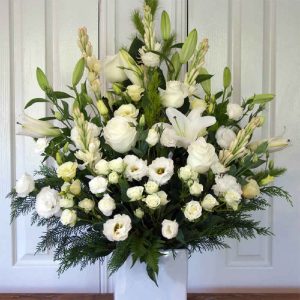 White Flower Vase Model Sogand