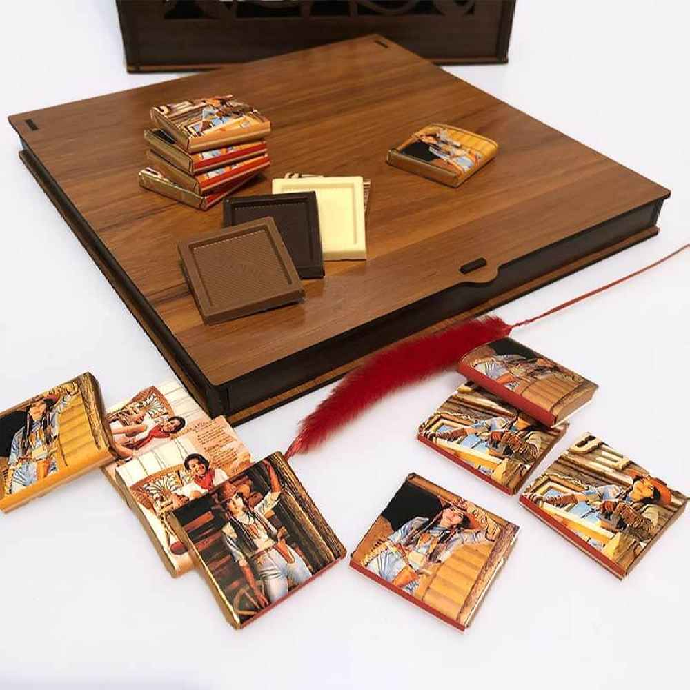 Customized Chocolate With Carved Wooden Box