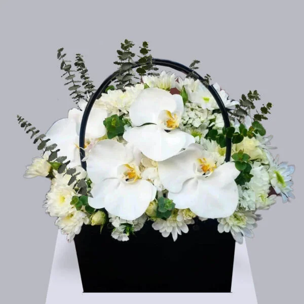 Main image of White Flower Bag | Timeless Gift for Birthdays and Celebrations